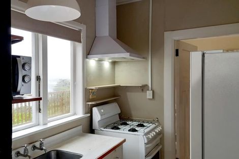 Photo of property in 59 Overtoun Terrace, Hataitai, Wellington, 6021