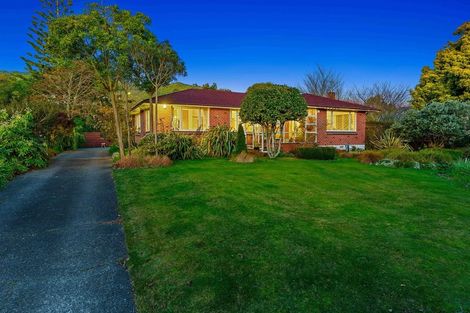 Photo of property in 11 Iti Grove, Waikanae, 5036