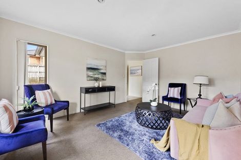 Photo of property in 17a Valley Road, Waiuku, 2123