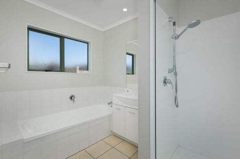 Photo of property in 6a Surfers Avenue, Waihi Beach, 3611