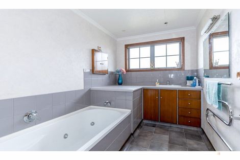 Photo of property in 78 Peel Street, Geraldine, 7930