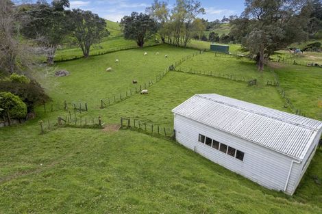 Photo of property in 16 Freeth Drive, Ridgewood, New Plymouth, 4371