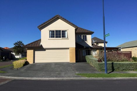 Photo of property in 38 Espalier Drive, Henderson, Auckland, 0612