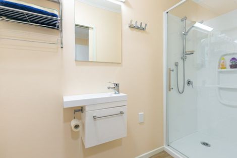 Photo of property in 19c Cave Road, Houghton Bay, Wellington, 6023