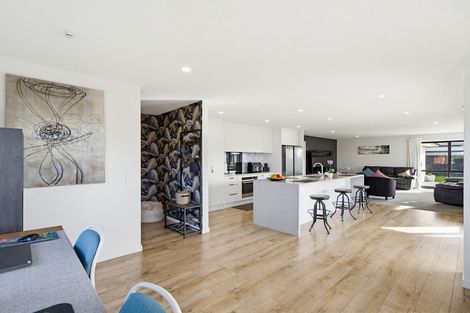 Photo of property in 33 Claremont Crescent, Amberley, 7410