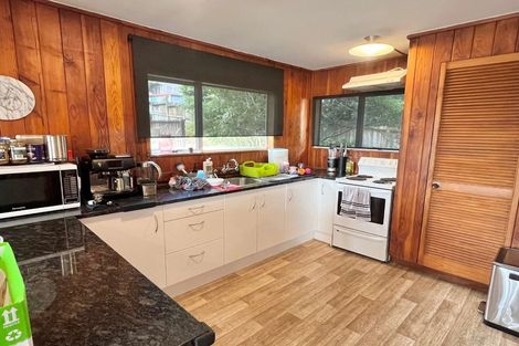 Photo of property in 89 Woodglen Road, Glen Eden, Auckland, 0602