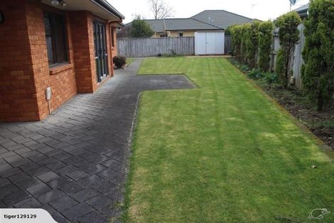 Photo of property in 2 Shiraz Place, Rototuna, Hamilton, 3210