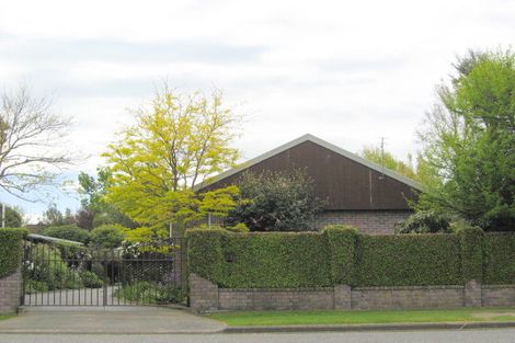 Photo of property in 28 Gladstone Road, Woodend, 7610