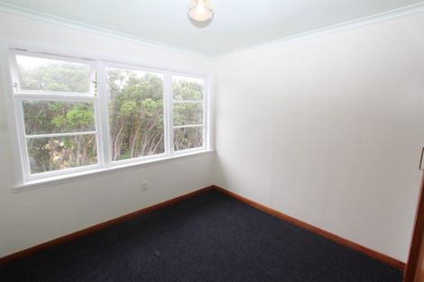 Photo of property in 1 Rimu Street, Tawa, Wellington, 5028