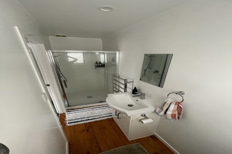 Photo of property in 39 Dakota Avenue, Beach Haven, Auckland, 0626
