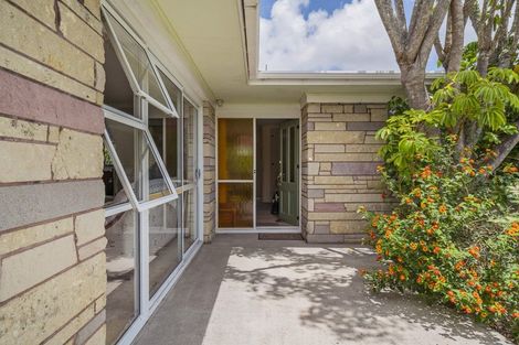 Photo of property in 14 Hamilton Crescent, Whitianga, 3510