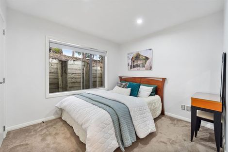 Photo of property in 30 Schnapper Rock Road, Schnapper Rock, Auckland, 0632