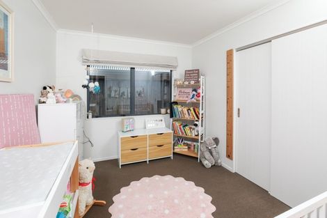 Photo of property in 14 Madison Street, Cambridge, 3434