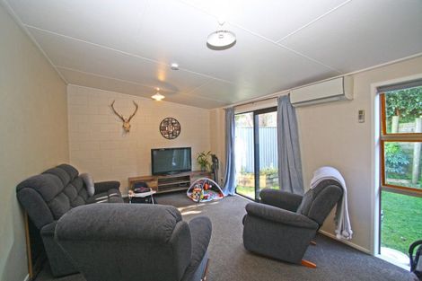 Photo of property in 4 Kenmore Street, Westown, New Plymouth, 4310