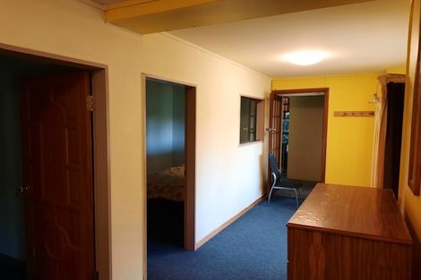 Photo of property in 9 Seaview Terrace, Northland, Wellington, 6012