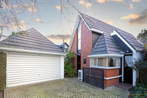 Photo of property in 443 Avonhead Road, Avonhead, Christchurch, 8042