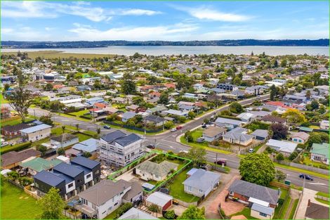 Photo of property in 642 Te Atatu Road, Te Atatu Peninsula, Auckland, 0610