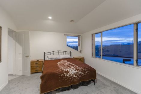 Photo of property in 27 Millennium Hill, Paraparaumu, 5032