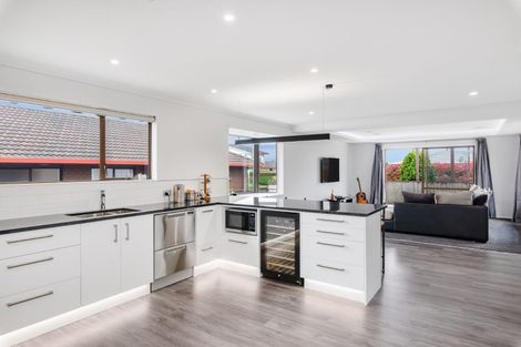 Photo of property in 10 Martin Harvey Street, Levin, 5510