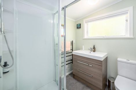 Photo of property in 127 Main Street, Greytown, 5712