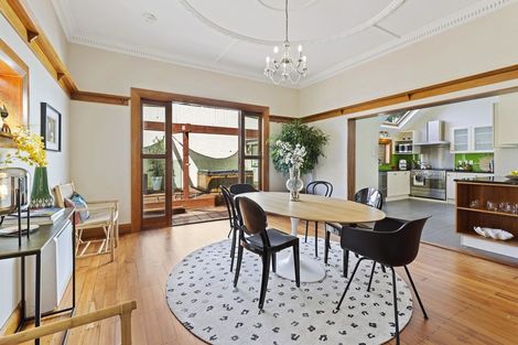 Photo of property in 25 Hawkestone Street, Thorndon, Wellington, 6011