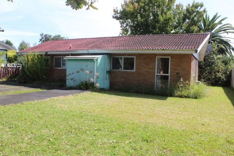 Photo of property in 10 Lynley Place, Pakuranga Heights, Auckland, 2010