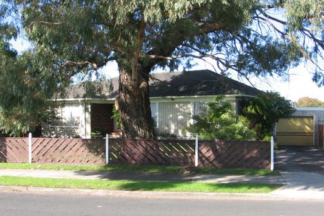 Photo of property in 2/12 Evelyn Street, Papatoetoe, Auckland, 2025