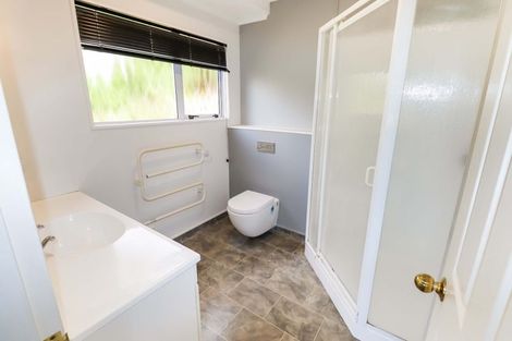 Photo of property in 9 Longmont Terrace, Churton Park, Wellington, 6037