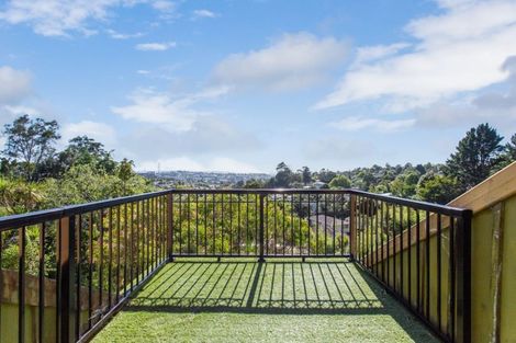 Photo of property in 313 Don Buck Road, Massey, Auckland, 0614