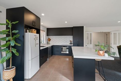Photo of property in 7a Marsack Crescent, Halswell, Christchurch, 8025