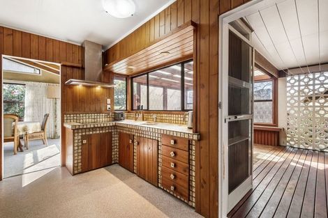 Photo of property in 55 Blakeborough Drive, Forrest Hill, Auckland, 0620