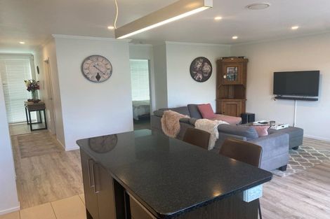 Photo of property in 27/182 Flat Bush School Road, Flat Bush, Auckland, 2019