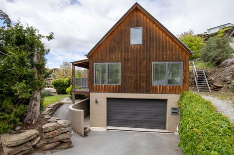 Photo of property in 24 Aronui Road, Bridge Hill, Alexandra, 9320