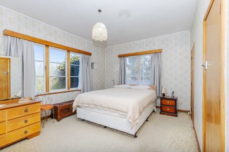 Photo of property in 10 Mahana Road, St Andrews, Hamilton, 3200