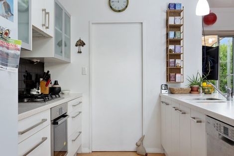 Photo of property in 11 Oban Place, Woolston, Christchurch, 8062