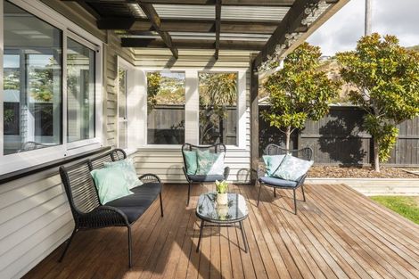 Photo of property in 2 Celia Street, Redcliffs, Christchurch, 8081