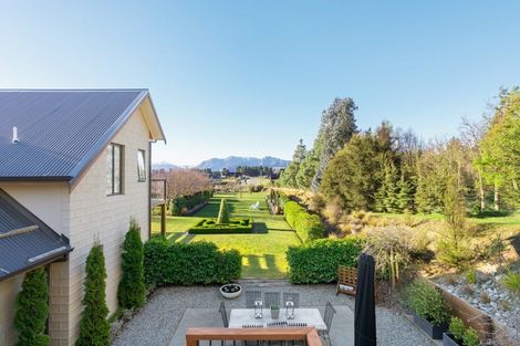 Photo of property in 1 Hidden Hills Drive, Wanaka, 9305