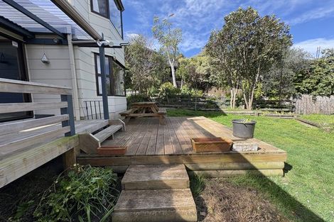Photo of property in 1/54 Muritai Crescent, Havelock North, 4130