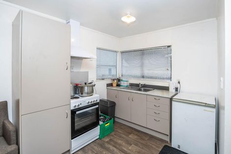 Photo of property in 168 Old Farm Road, Hamilton East, Hamilton, 3216