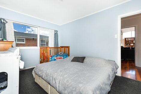 Photo of property in 14 Mason Street, New Lynn, Auckland, 0600