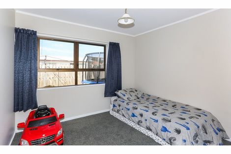 Photo of property in 3/10 King Edward Avenue, Papakura, 2110