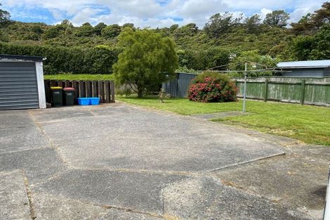 Photo of property in 87b Main Road, Wainuiomata, Lower Hutt, 5014
