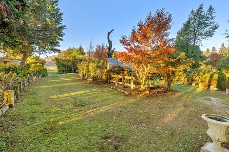 Photo of property in 822 Kane Road, Hawea Flat, Wanaka, 9382