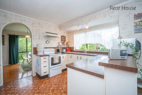 Photo of property in 765 Makerua Road, Tokomaru, Palmerston North, 4474