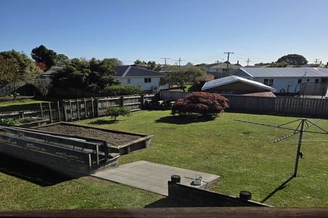 Photo of property in 9 Clyde Street, Ferndale, New Plymouth, 4310
