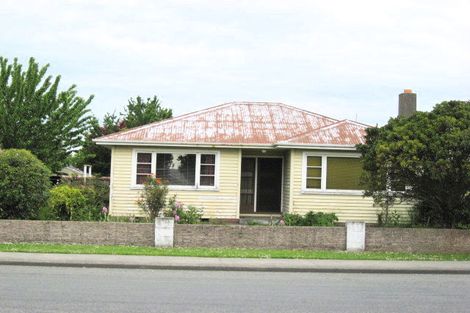 Photo of property in 28 Fuller Street, Kaiapoi, 7630
