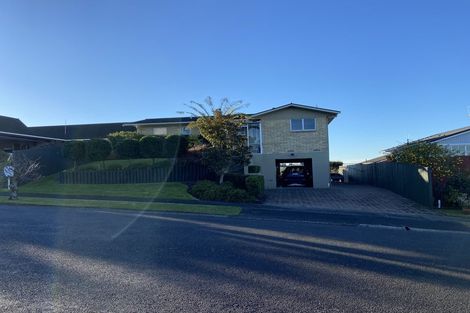 Photo of property in 12 Salmond Place, Dinsdale, Hamilton, 3204