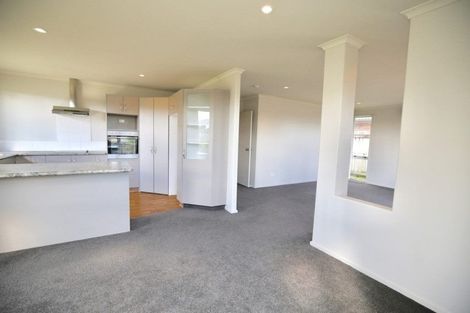 Photo of property in 21 Parkside Drive, Huntington, Hamilton, 3210