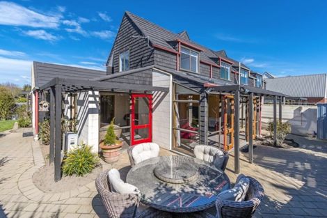 Photo of property in 27 Dovedale Avenue, Ilam, Christchurch, 8041