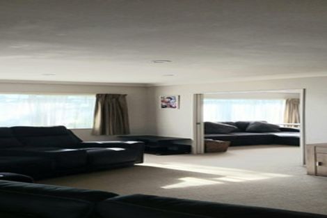 Photo of property in 66 Blackwood Drive, Wattle Downs, Auckland, 2103